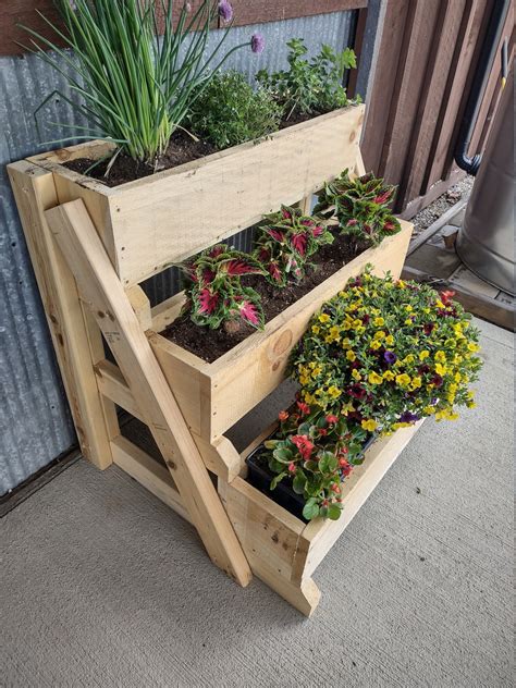 steel planter box detail|3 tier planter box plans.